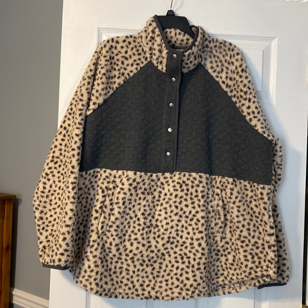 Fuzzy Animal Print Pullover Plus 2X